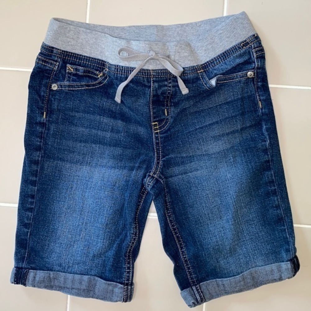 Justice Girl’s Stretch Denim Bermuda Shorts Size 12